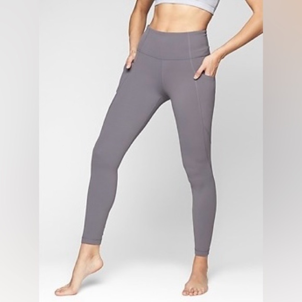 Athleta SALUTATION STASH POCKET II 7/8 TIGHT